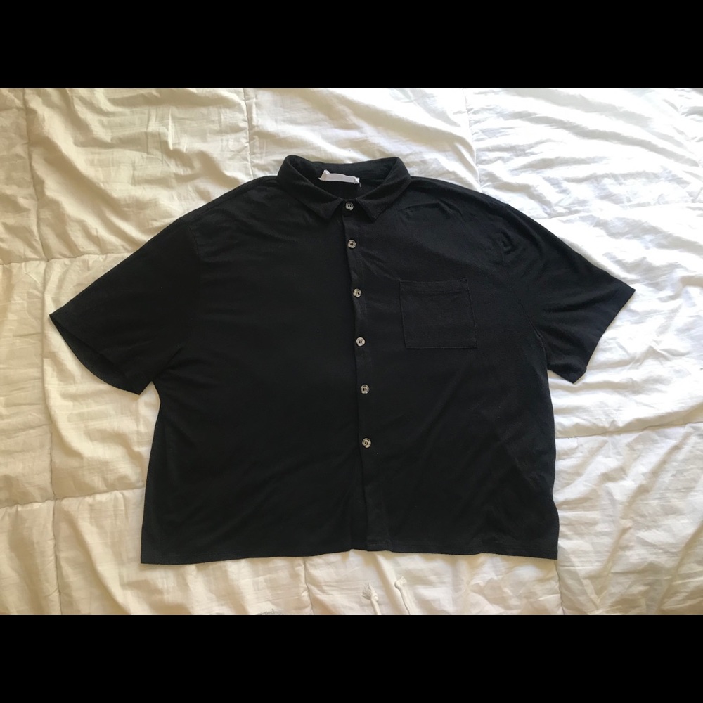Button up collar shirt